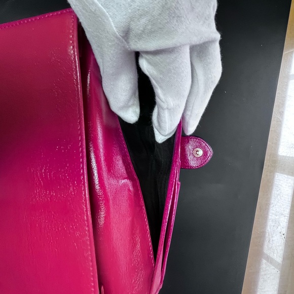 Gucci Beige and Magenta  Women's Wallet - Picture 13 of 13